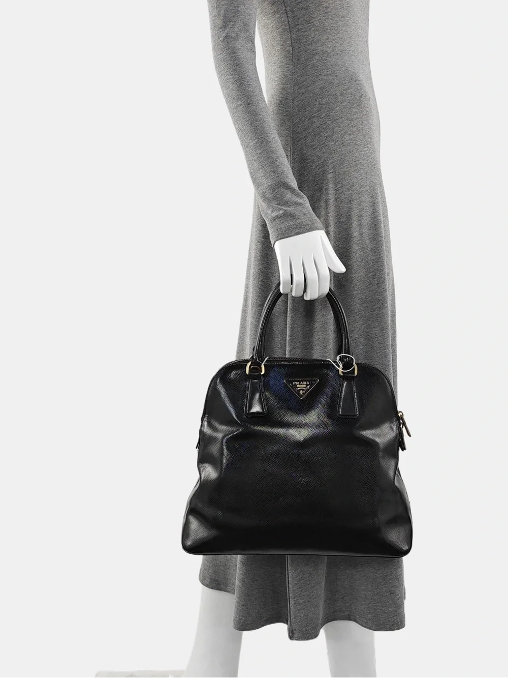 ♥️Prada Saffiano Large Black Saffiano Satchel with Gold-Tone Hardware ♥️
